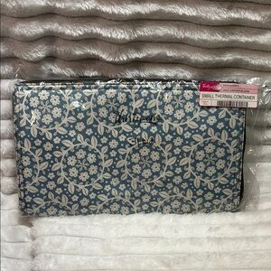 Thirty-One Blue and White Floral 294G Garden Bloom Small Thermal Container NWT